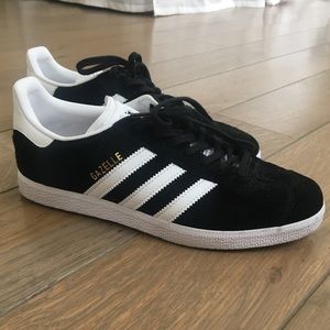 Adidas gazelle sneakers